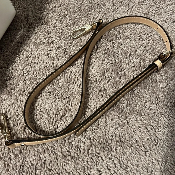 Kate Spade White & Brown Crossbody Purse with Camel Brown Straps - Picture 7 of 10